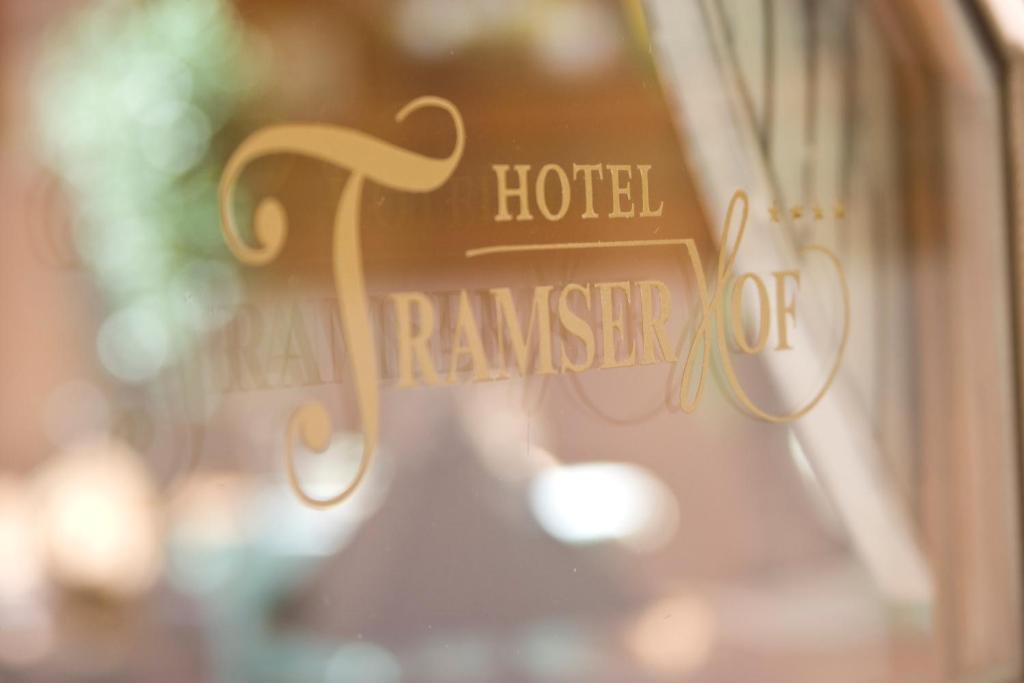 Huber Hotel Tramserhof Ландек Екстериор снимка